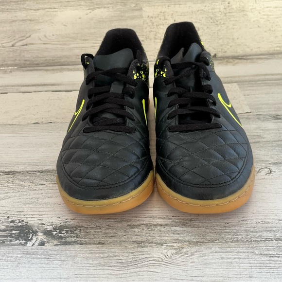 Nike Men’s Tiempo Rio II Black/Neon Green Soccer Shoes Size 9 - Picture 5 of 9